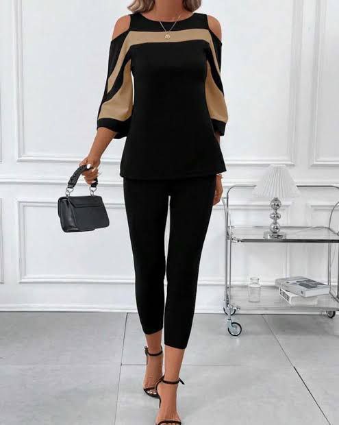 فستان نسائي أنيق مناسب للمناسبات اليومية والخروج، يتميز بتصميم عصري